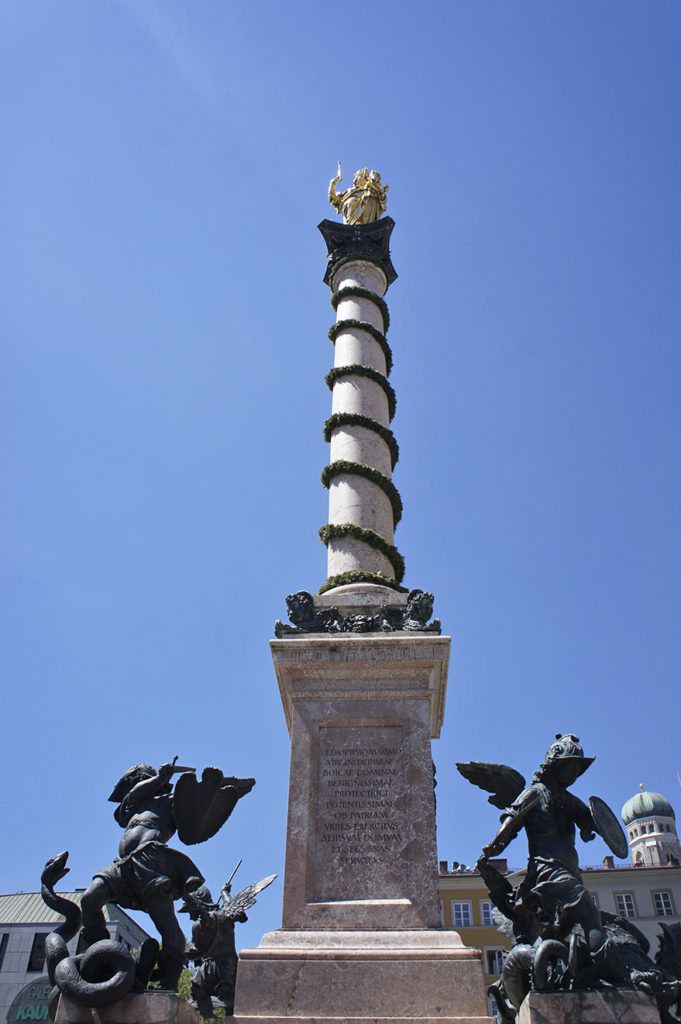 Мариинская колонна