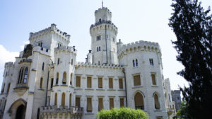 замок Глубока-над-Влтавой