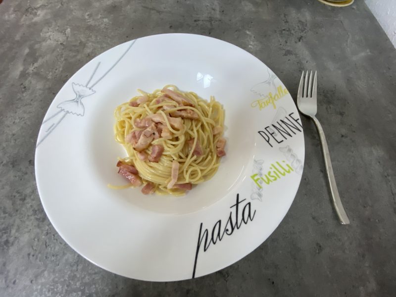 спагетти карбонара
